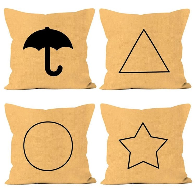 These 'Squid Game' pillowcases are perfect for fans.