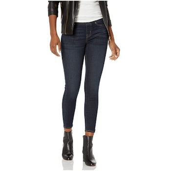 Signature by Levi Strauss & Co. Gold Label Totally Shaping Pull-on Skinny Jeans