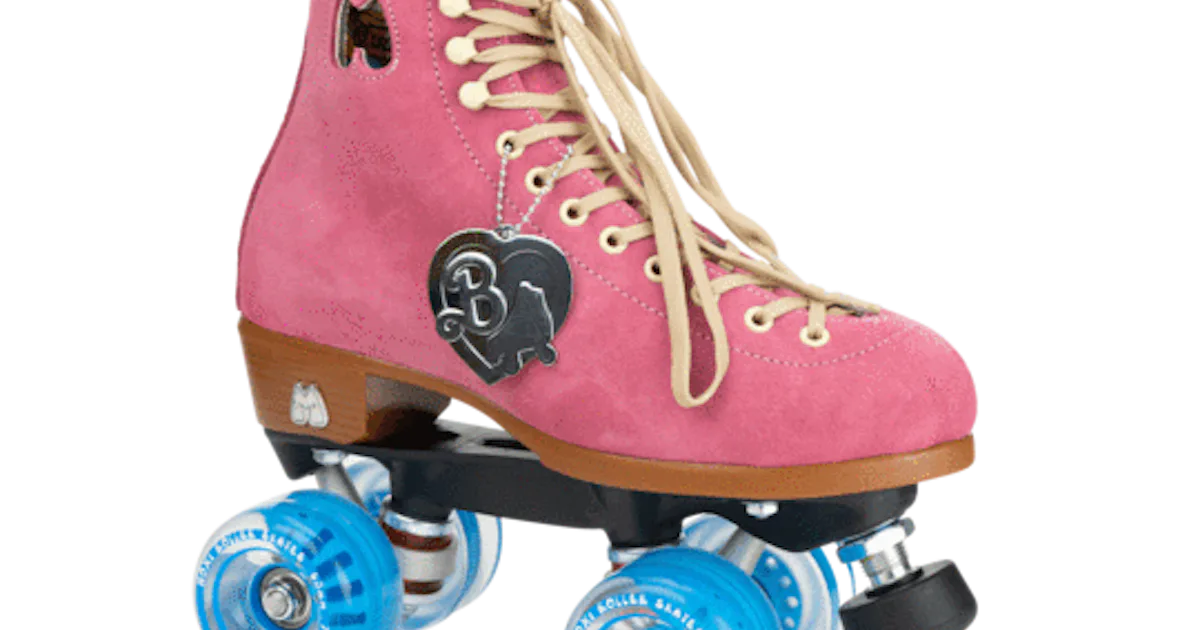 The 70s Roller Skating Outfits Worn By Your Favorite Tiktok Stars The 70s Roller Skating Outfits Worn By Your Favorite Tiktok Stars