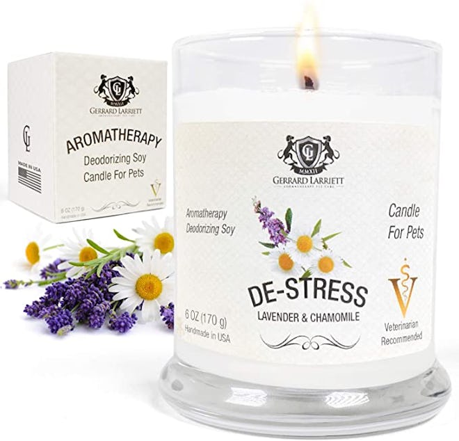 Gerrard Larriett Aromatherapy Pet Care Lavender & Chamomile Aromatherapy Deodorizing Soy Candle