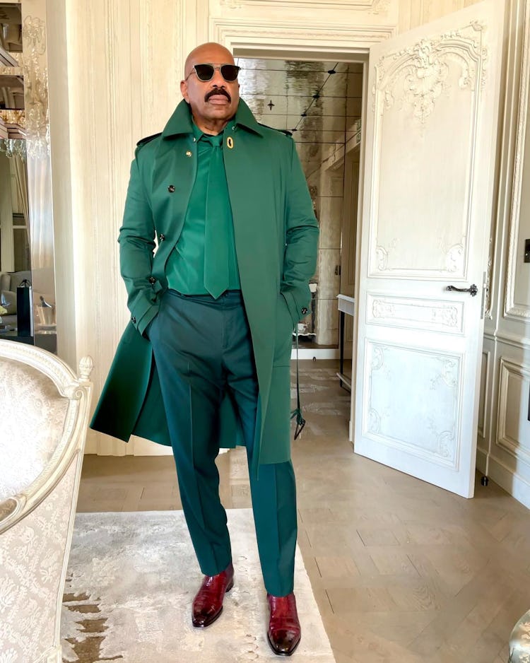 Steve Harvey wearing Bottega Veneta