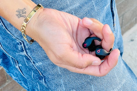 Beats Fit Pro review wireless earbuds