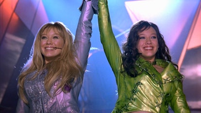 Joe and Sophie channelled iconic 'Lizzie McGuire' outfits from the 2003 film.