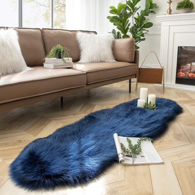 Ashler Soft Faux Sheepskin Fur Rug