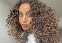 hairstyles for long curly hair
