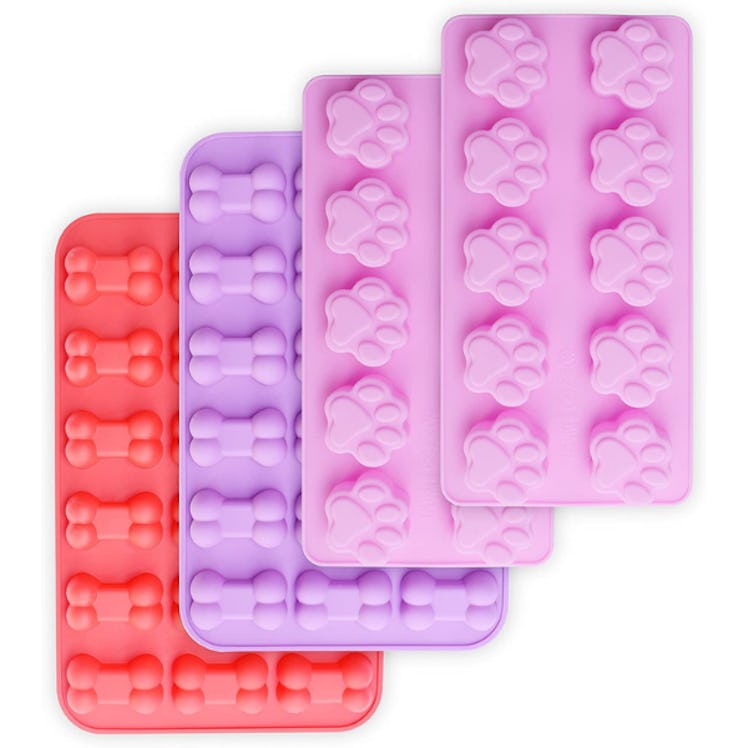 homEdge Dog Treat Molds (4-Pack)