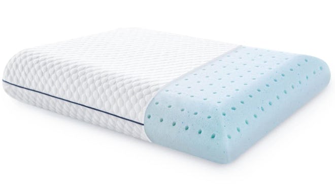 WEEKENDER Ventilated Gel Memory Foam Pillow