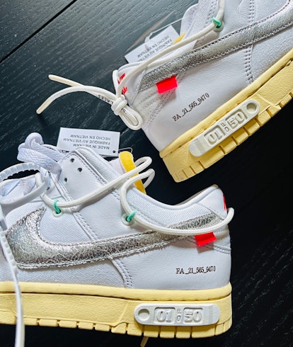 Nike Off-White Dunk Low Lot 1 The 50 sneakers shoes review on-feet