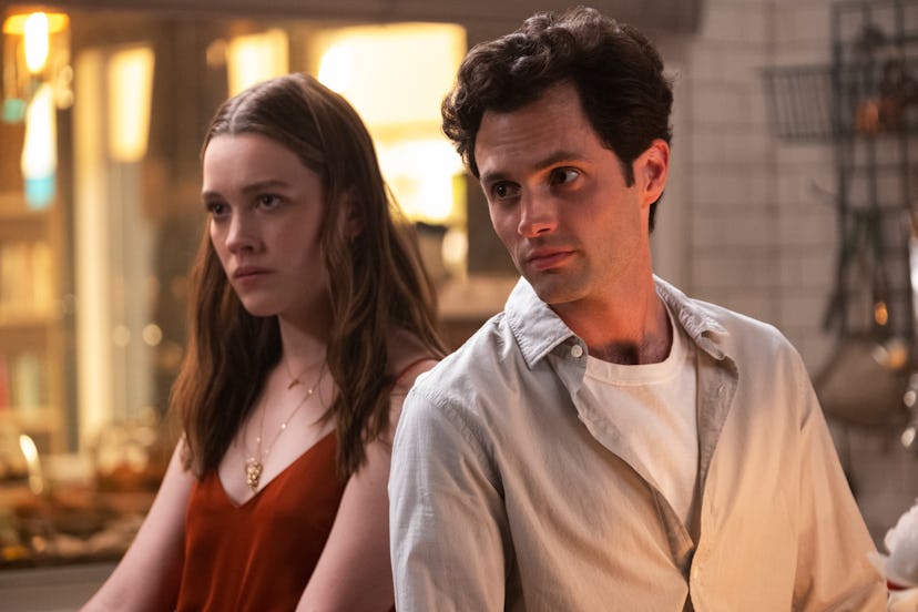 Love (Victoria Pedretti) and Joe (Penn Badgley) get to know one another in Season 2 of 'You.'
