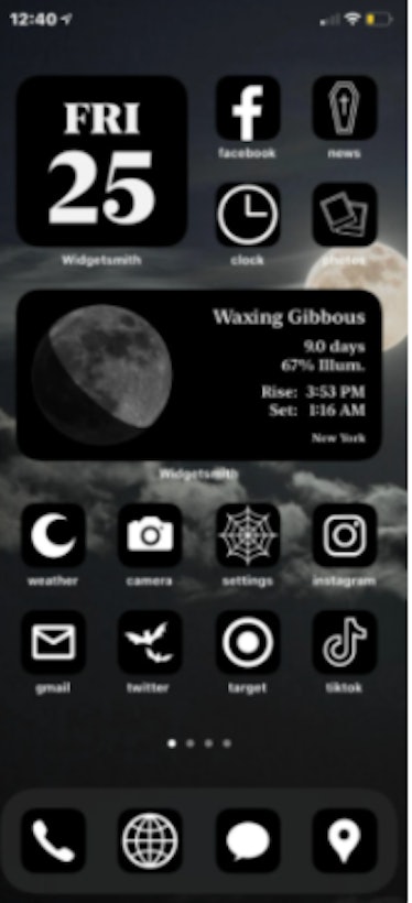 These new Halloween iOS iPhone app pack ideas include a full moon.