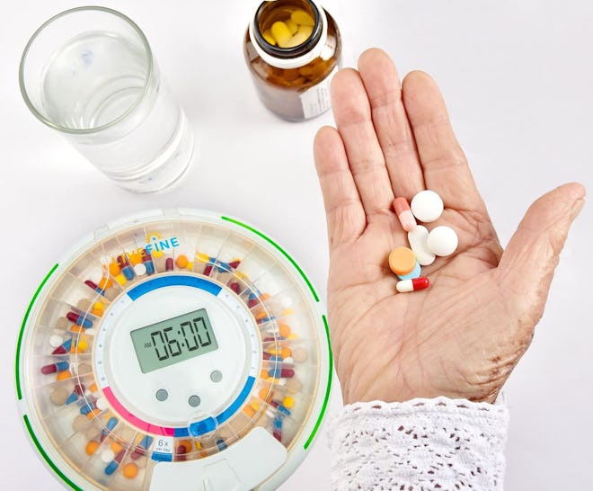 LiveFine Automatic Pill Dispenser