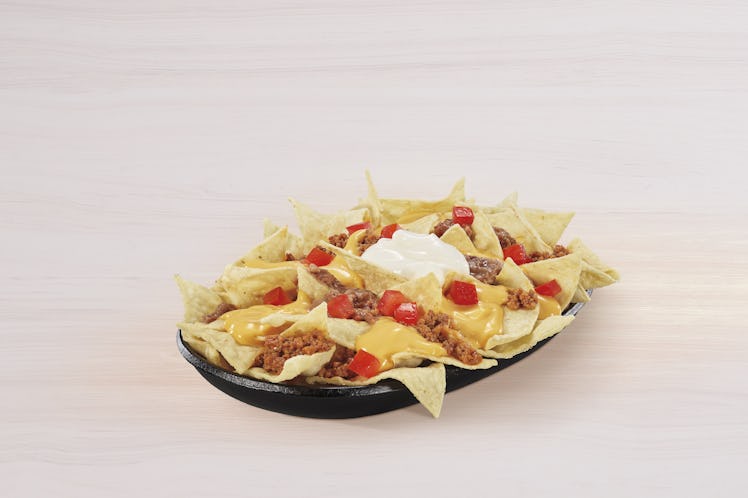 Here's how to get free Mercury RetroGrande Nachos from Taco Bell and Uber Eats before the deal is go...