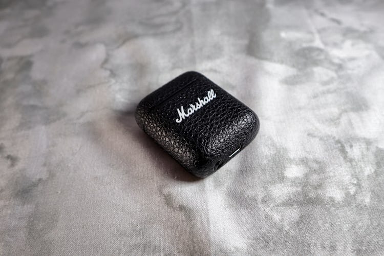 Minor III earbuds from Marshall with fake leather case