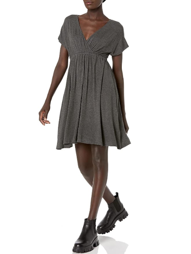 Amazon Essentials Women's Solid Surplice Dress