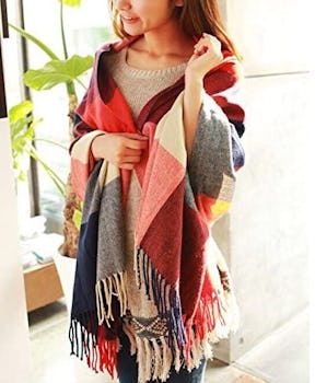 Wander Agio Large Plaid Fringed Scarf