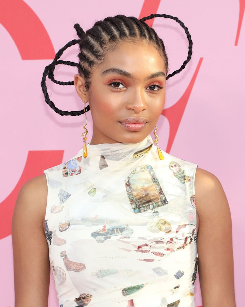 Yara Shahidi wore a structural updo at the 2019 CFDA Awards.