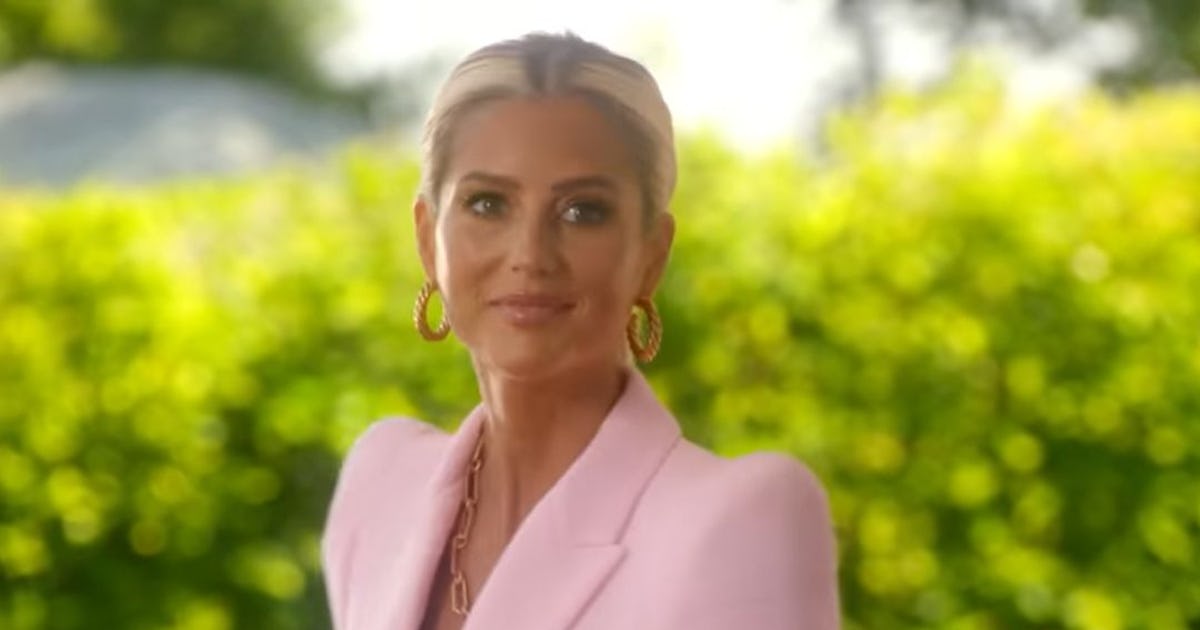 who is emma hernan on selling sunset season 4 she christine have history