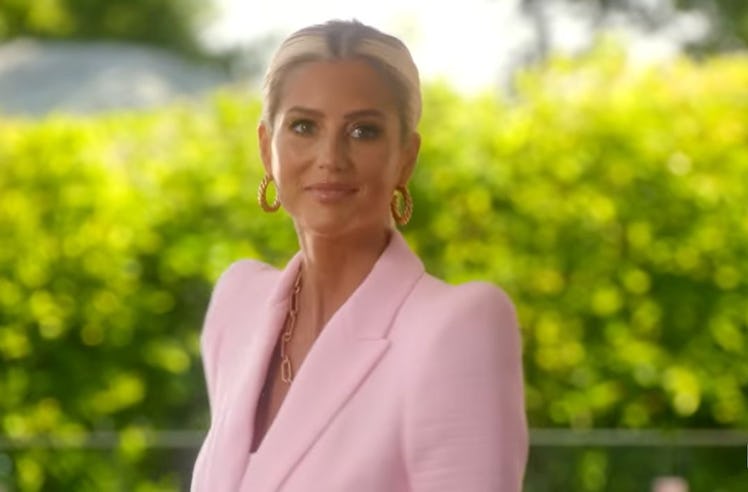 Emma Hernan in Selling Sunset Season 4