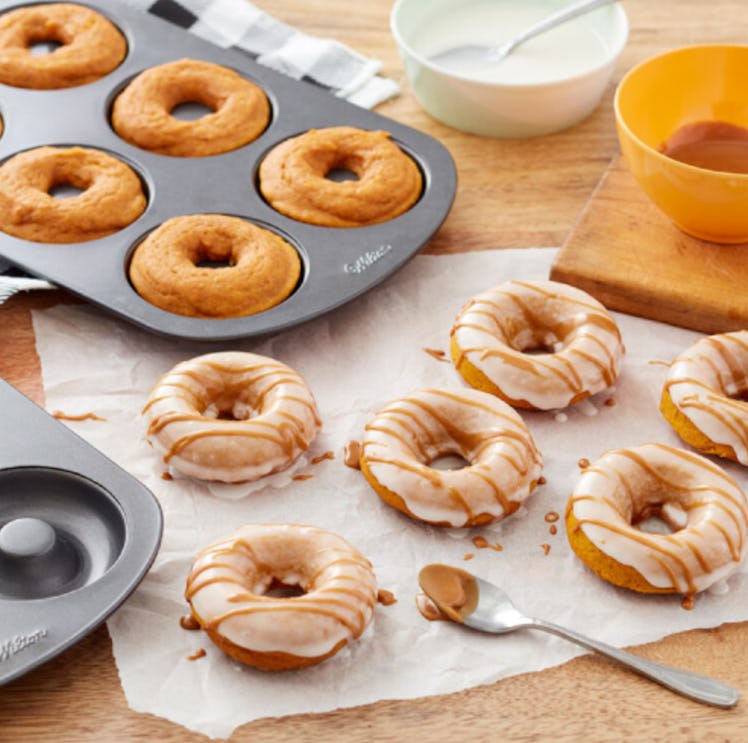 Wilton Non-Stick Donut Baking Pans (2-Count)