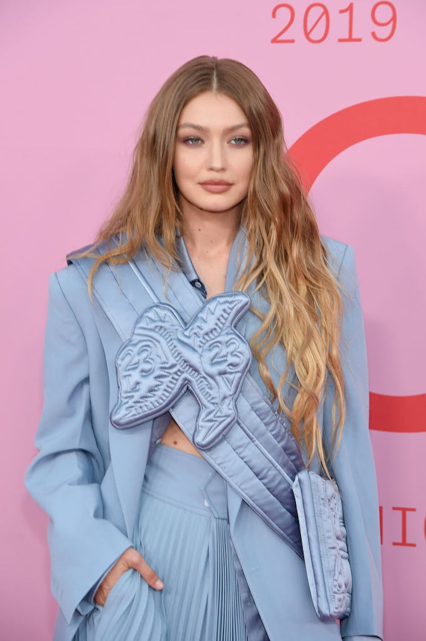 Gigi Hadid at the 2019 CFDA Awards with wavy lengths.
