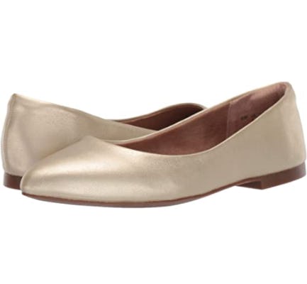 Amazon Essentials Pointed-Toe Ballet Flat