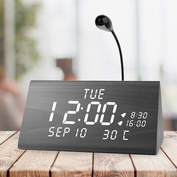 MEKO Wood Digital Alarm Clock