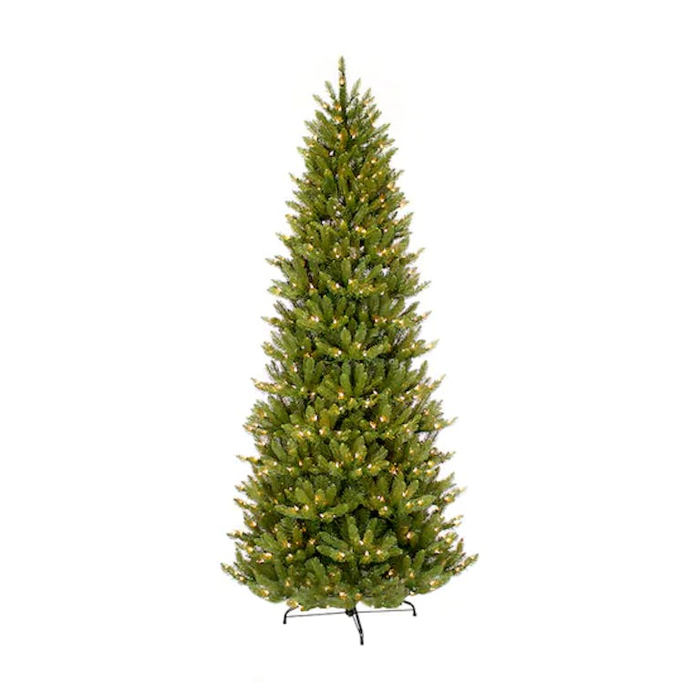 Check out this list of the best Christmas tree Black Friday deals.