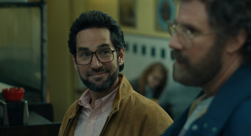 Paul Rudd plays Dr. Ike in Apple TV's 'The Shrink Next Door.'