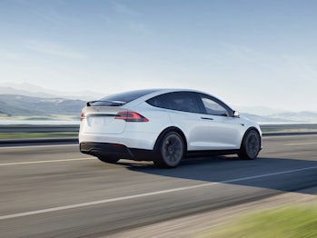 Fastest Electric Cars 21 Top Speed And 0 60 For The Best Evs In The World Fastest Electric Cars 21 Top Speed And 0 60 For The Best Evs In The World