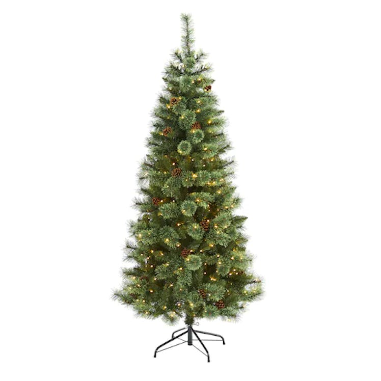 Check this list of Christmas tree Black Friday deals,