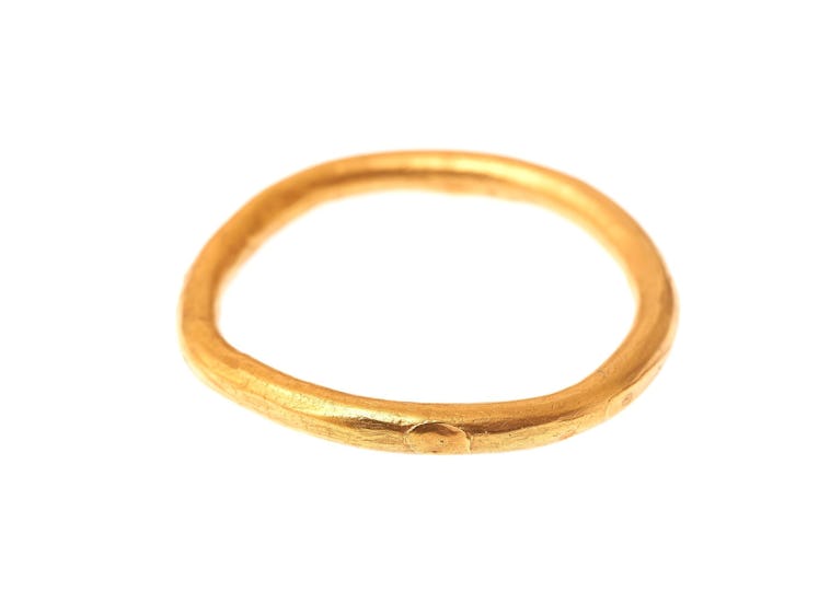 24k gold plated Arno bangle from Alighieri.
