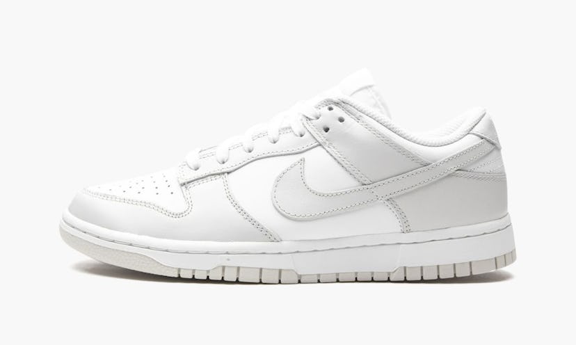 Nike Dunk Low in Photon Dust
