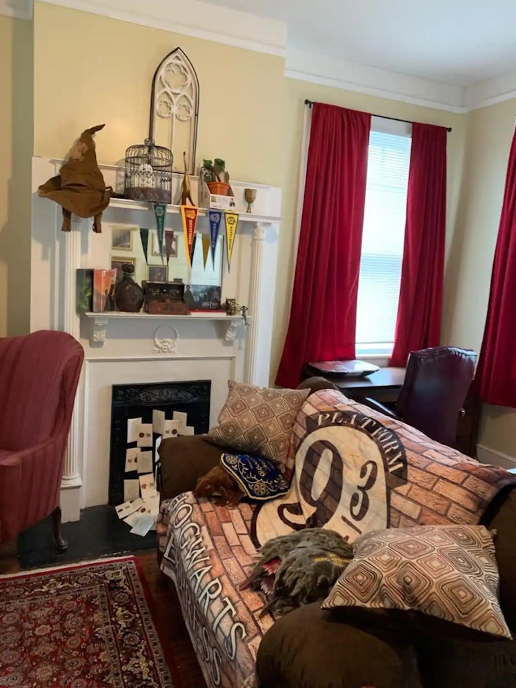 This 'Harry Potter' Airbnb in Georgia has Hogwarts letters flying out of the fireplace. 