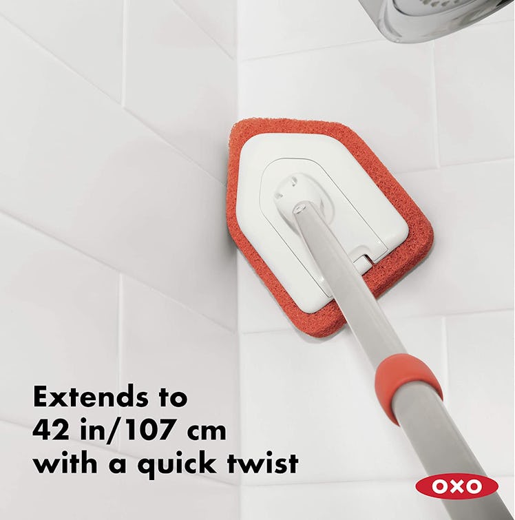 OXO Good Grips Extendable Tub and Tile Scrubber