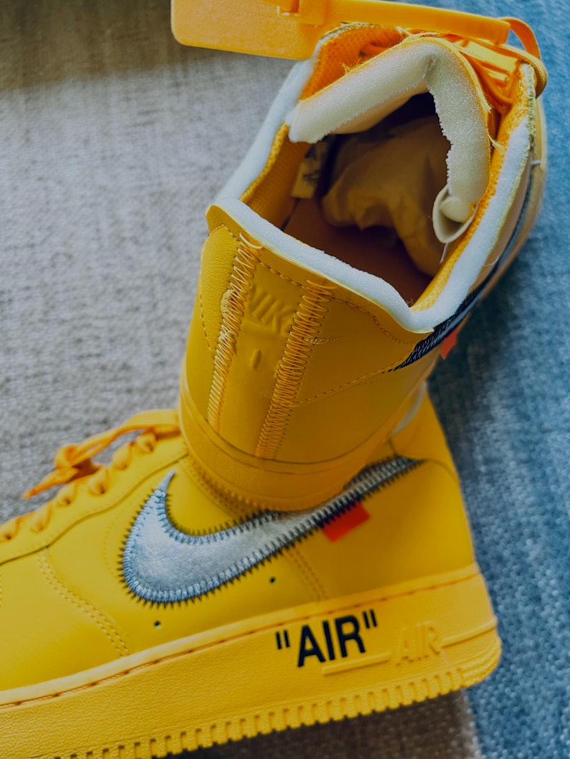Nike Air Force 1 Low OFF-WHITE University Gold Lemonade Review & On Foot !  