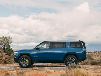 Rivian R1S