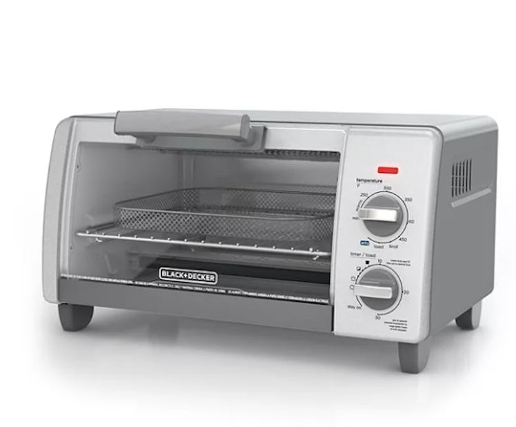 These Black Friday 2021 toaster oven deals include discounts at Kohl's.