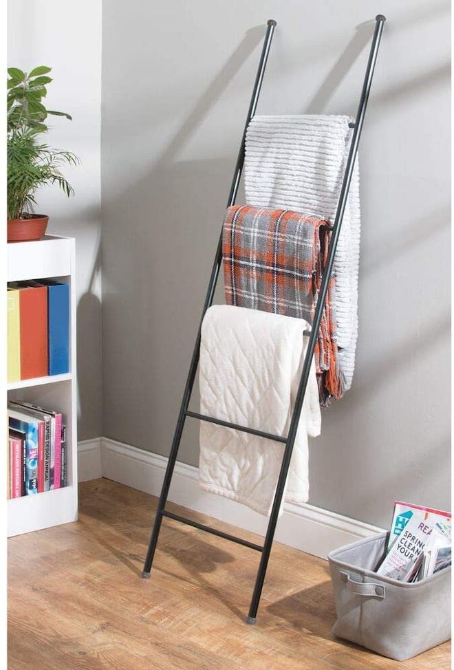 mDesign Free Standing Bath Towel Ladder