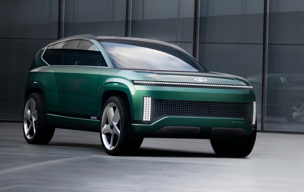 Hyundai Ioniq 7 SEVEN concept reveals futuristic design and one clever