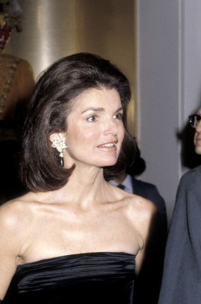 Kennedy sporting her signature voluminous bob in 1979.