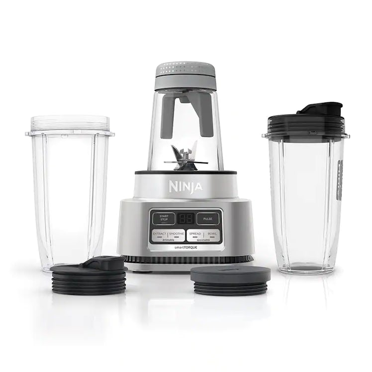 These Black Friday blender deals include major price cuts on Ninja and more.