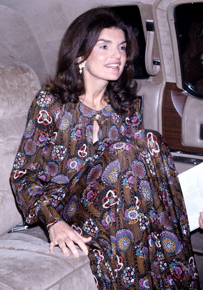 Jackie Kennedy wearing a frosted makeup look in 1974.