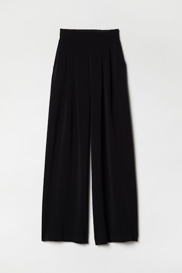 Black wide-cut pants from H&M.