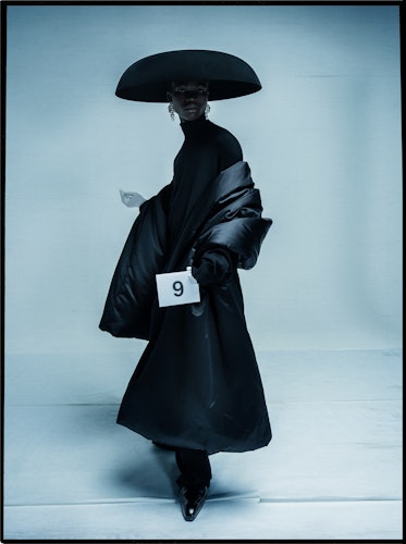 Demna Gvasalia Makes a Fascinating Balenciaga Couture Debut - V Magazine