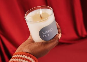 Etsy's Cyber Week 2021 sales event includes holidays gifts like candles. 