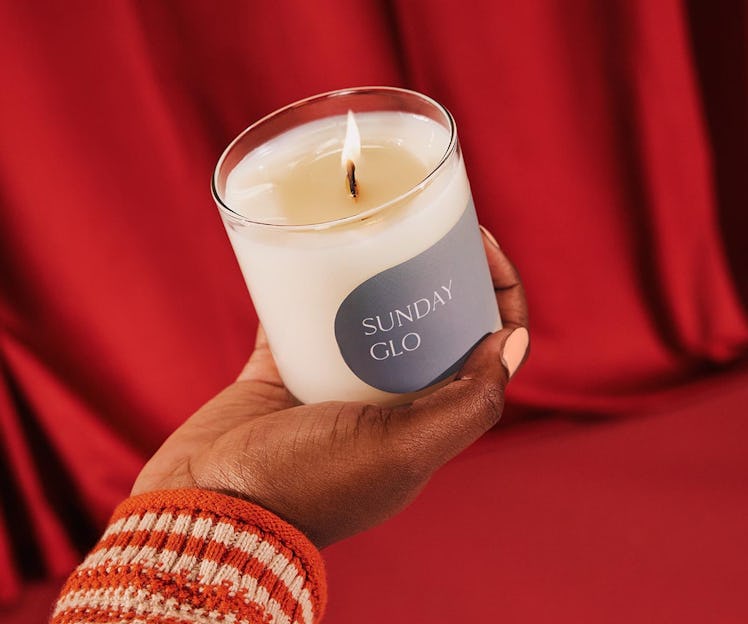 Etsy's Cyber Week 2021 sales event includes holidays gifts like candles.