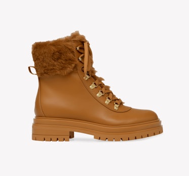 The Trendy Winter Boots I\'m To My Months For The Closet Adding Ahead