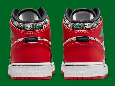 Air jordan top ugly sweater