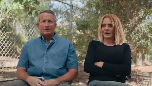 Scott Shoemaker & Zuzana Kokol discussing Jeff Lowe in 'Tiger King 2'