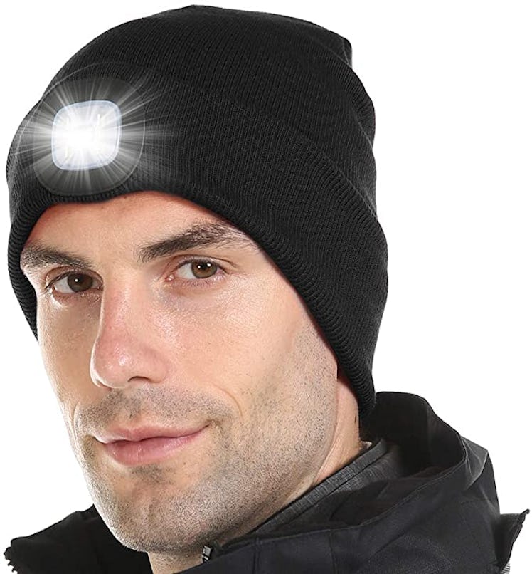 Attikee LED Lighted Beanie